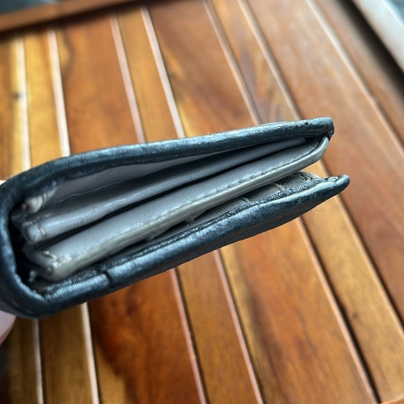 Coach Women’s Wallet. Black(dark gray)​ - Picture 5 of 7